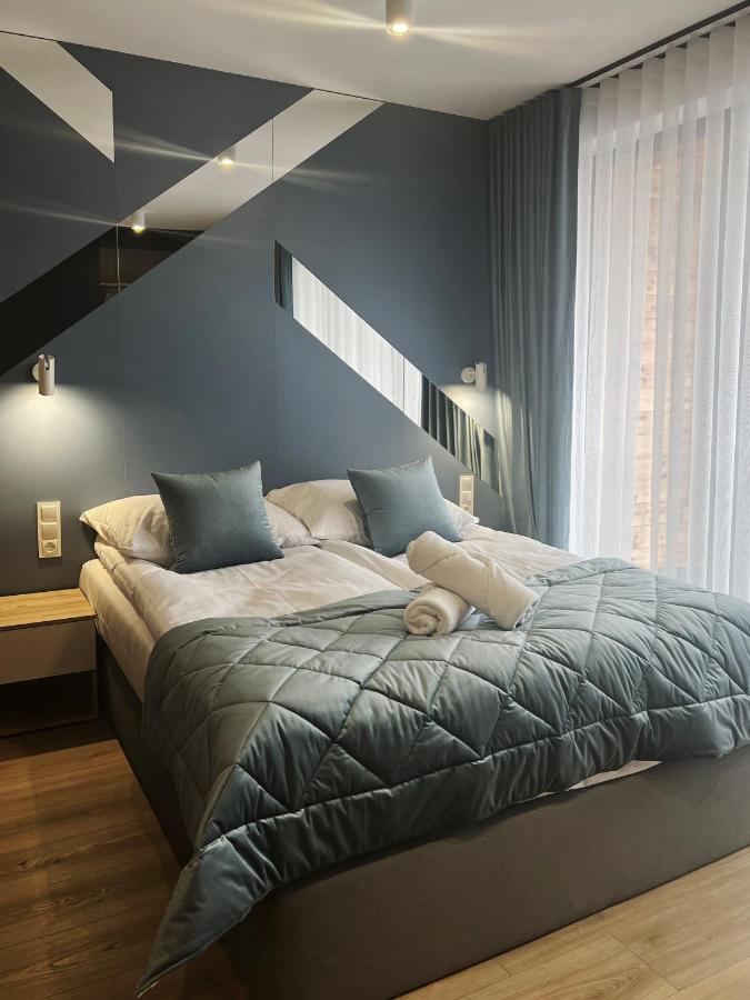Amsterdam - Nowy Apartament W Centrum Z Prywatnym Zadaszonym Parkingiem ノヴィ・タルク エクステリア 写真